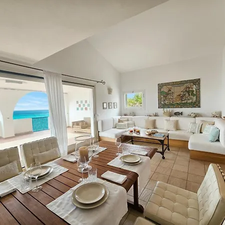 Horizon With Jacuzzi And Infinite View Over The Bay Of Nymphs Villa Porto Conte
