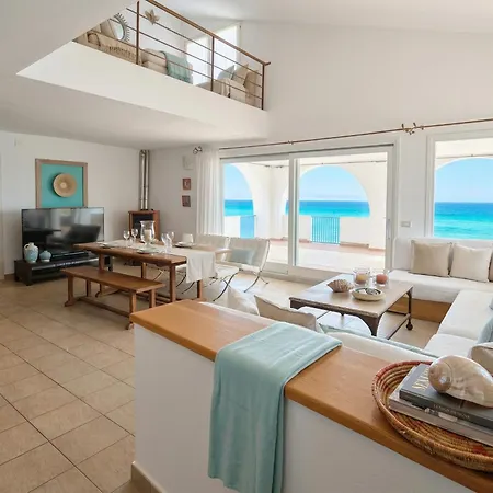 Villa Horizon With Jacuzzi And Infinite View Over The Bay Of Nymphs Porto Conte