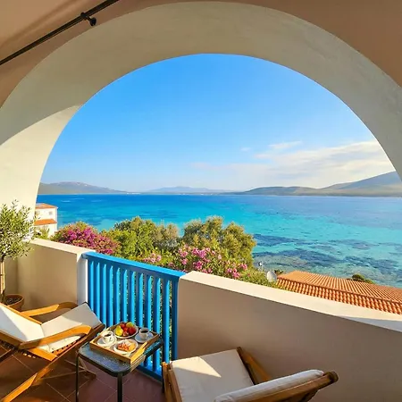 Villa Horizon With Jacuzzi And Infinite View Over The Bay Of Nymphs
